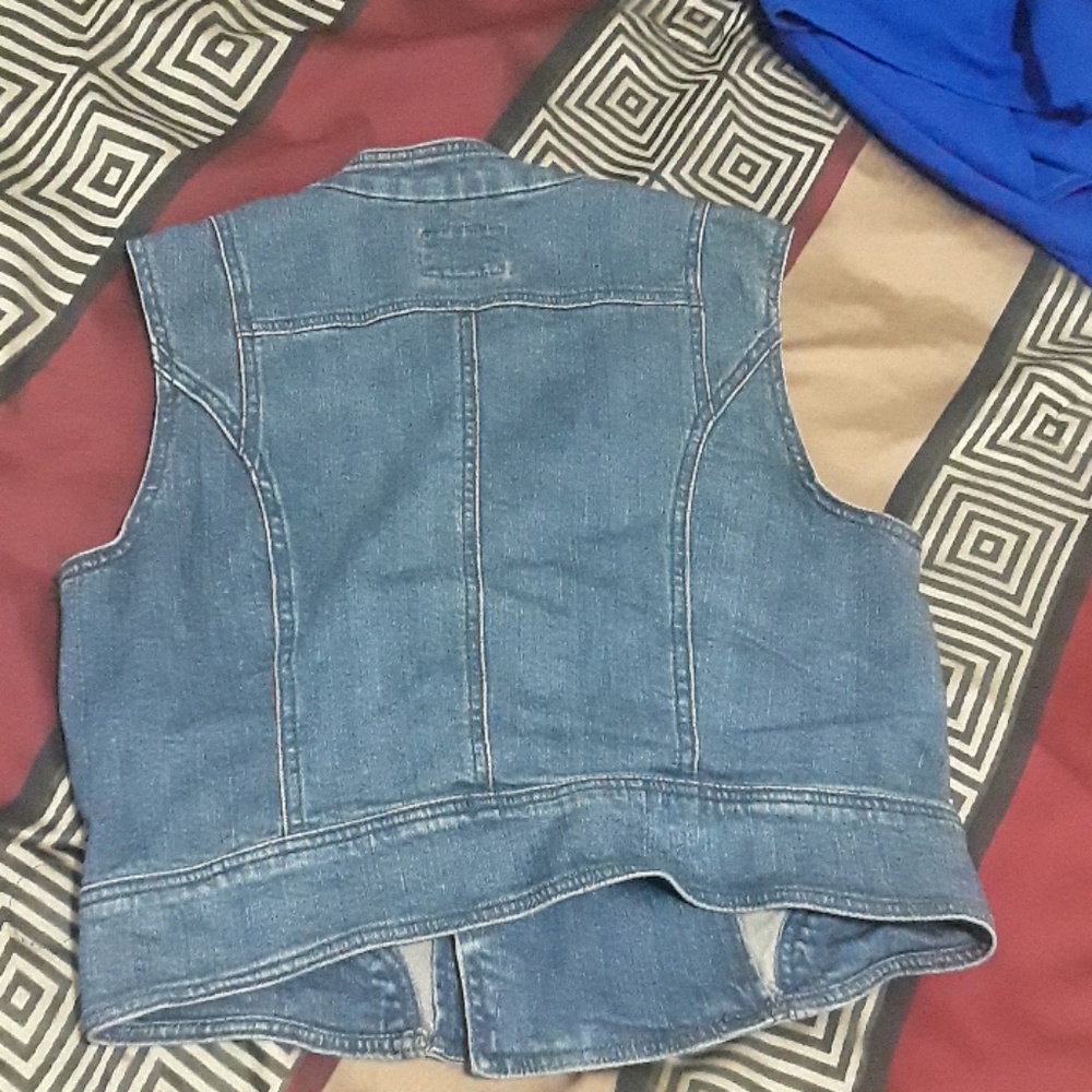 Jacket - Picture 2 of 3